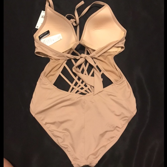 NWT Kenneth Cole Nude Strappy Cut-Out Once Piece - Picture 4 of 5